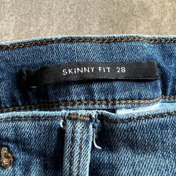 BANANA Republic Premium Denim Skinny Fit Mid Rise Stretch Blue Jeans Women's 28 - Picture 6 of 7